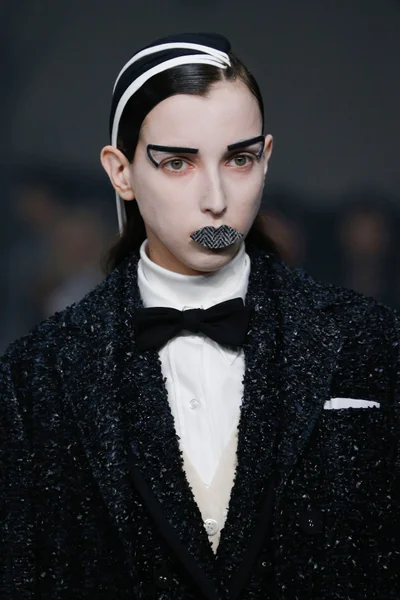 Look 196